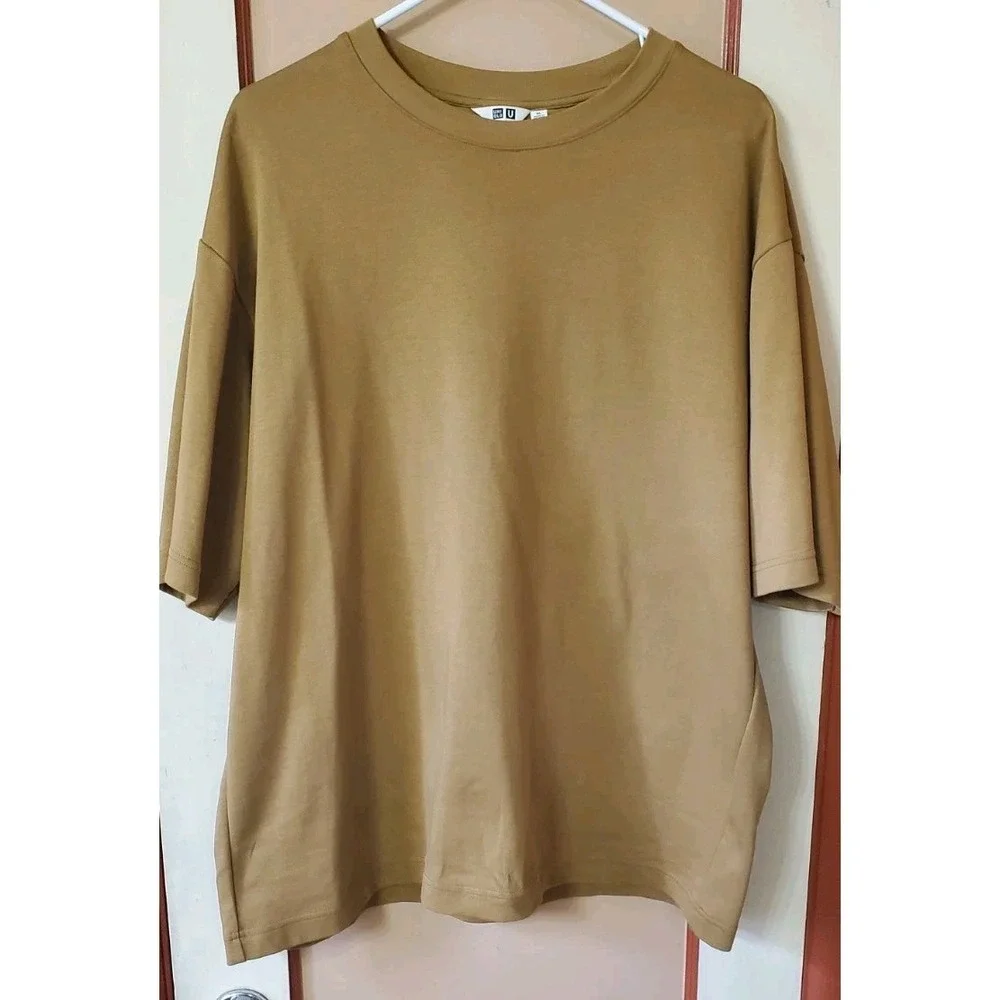 Uniqlo U Airism Oversized Mens Size Medium T-Shirt Brown Cotton Blend NEW! - Picture 2 of 6